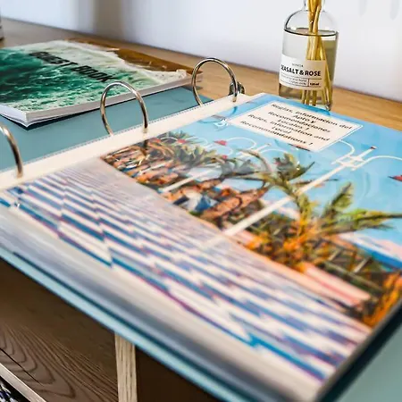 Iconic Sea Views Luxury Lejlighed *