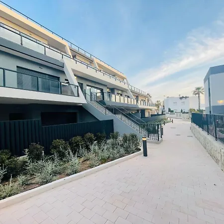 Iconic Sea Views Luxury *