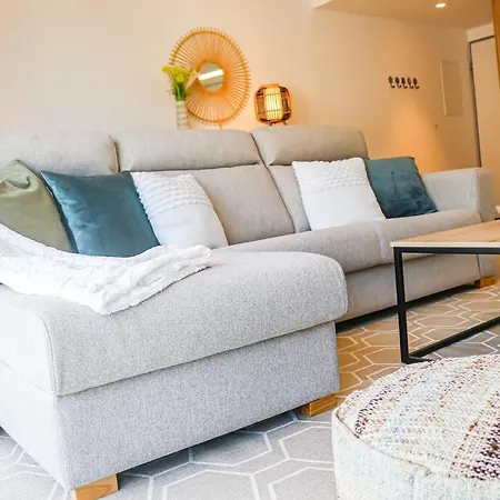 Apartment Iconic Sea Views Luxury *