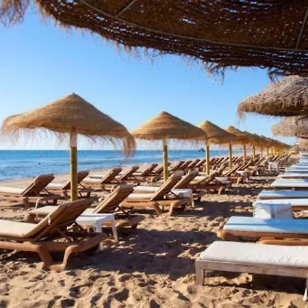 Iconic Sea Views Luxury Apartamento