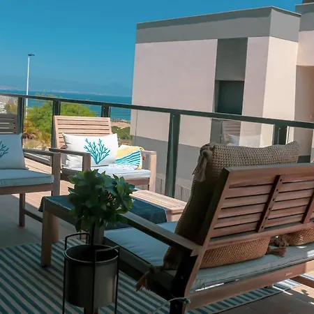 Iconic Sea Views Luxury Apartamento