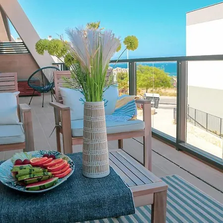 Apartment Iconic Sea Views Luxury Puerto Marino