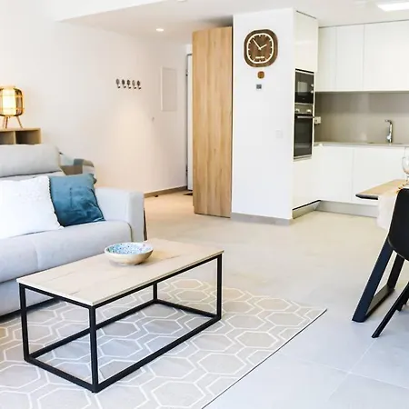 Iconic Sea Views Luxury *